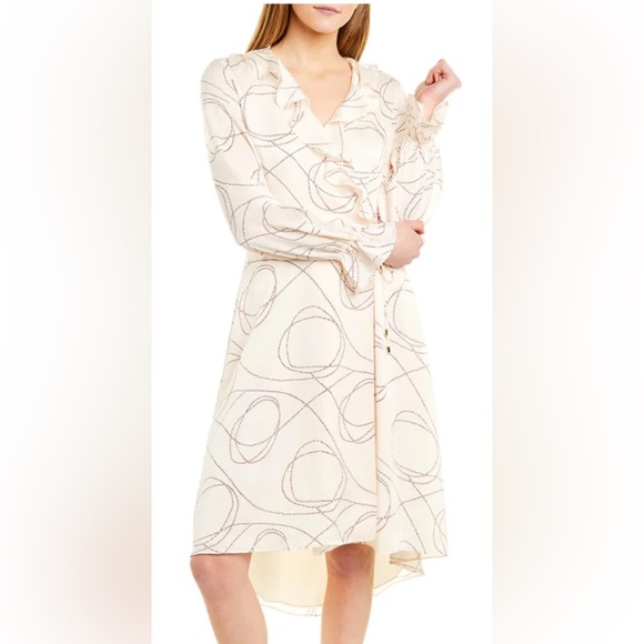 Joie Lynley Wrap Dress - Picture 3 of 14